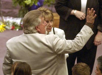 Ron and Sharon leave